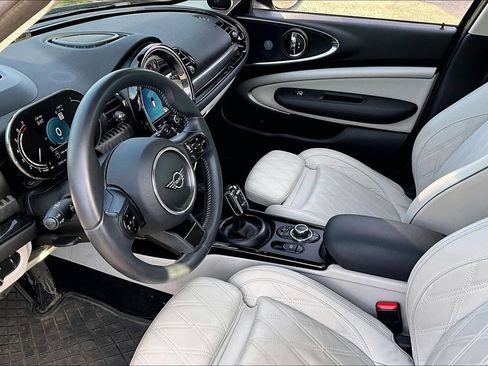 Used 2023 MINI Cooper Clubman S FWD image 18