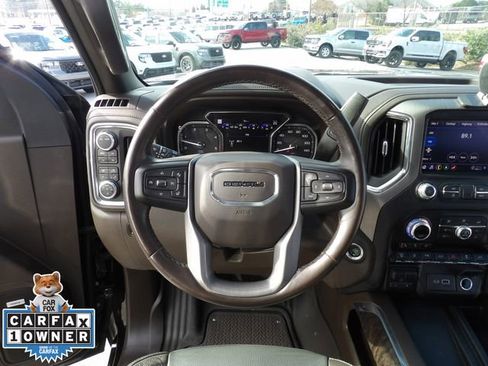 Used 2023 GMC Sierra 2500 Denali w/ Denali Black Diamond Edition image 28