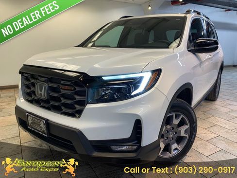 Used 2022 Honda Passport TrailSport image 1