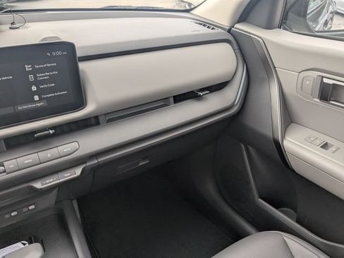 New 2027 Kia Seltos EX FWD image 17