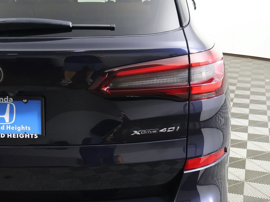Used 2022 BMW X5 xDrive40i AWD/4WD image 18