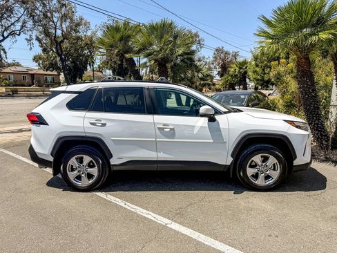 Used 2024 Toyota RAV4 XLE w/ Convenience Package AWD/4WD image 16