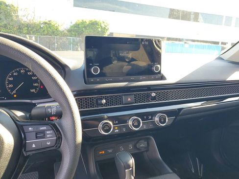 Used 2026 Honda Civic LX image 24