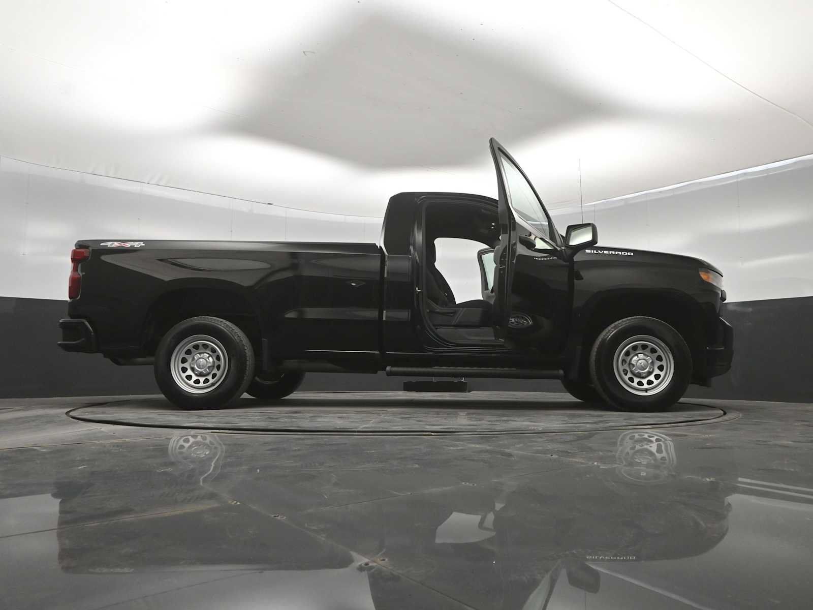 Used 2021 Chevrolet Silverado 1500 W/T w/ WT Value Package AWD/4WD image 45