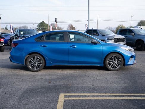 Used 2024 Kia Forte GT-Line image 6