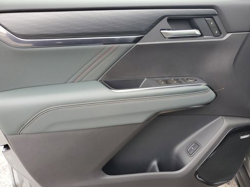 New 2026 GMC Acadia AT4 image 17