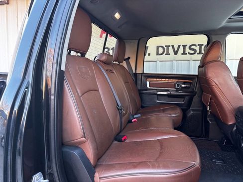 Used 2015 RAM 2500 Longhorn w/ Convenience Group image 35