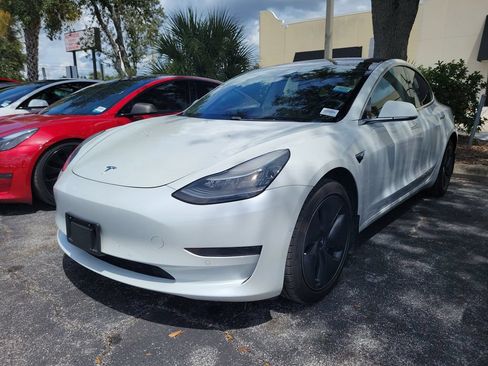 Used 2019 Tesla Model 3 Standard Range Plus RWD image 1