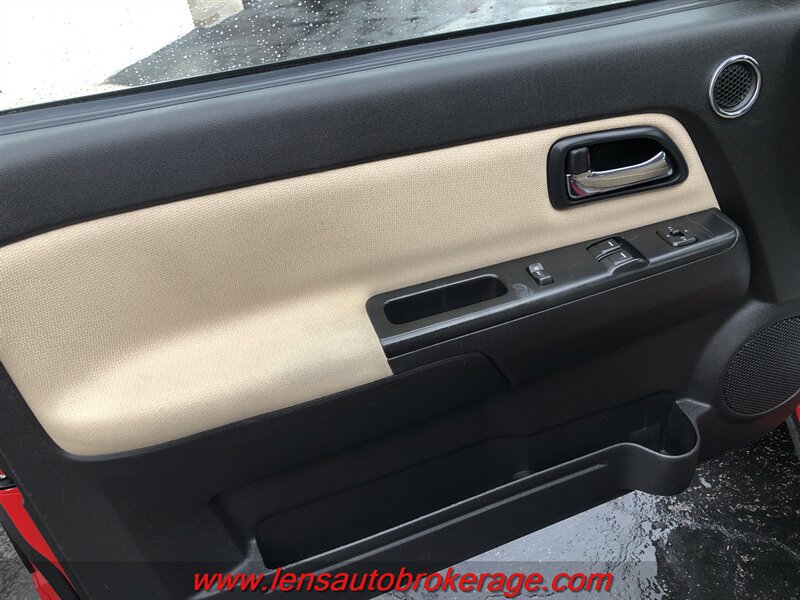 Used 2008 GMC Canyon SLT w/ SLT Preferred Equipment Group AWD/4WD image 9