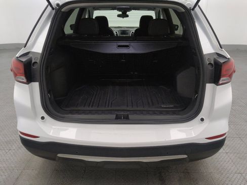 Used 2023 Chevrolet Equinox LT w/ LPO, Floor Liner Package image 29