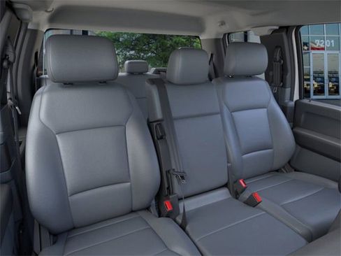 New 2026 Ford F550 4x4 Supercab Super Duty image 10