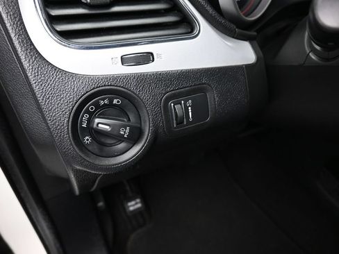 Used 2019 Dodge Journey GT AWD/4WD image 13