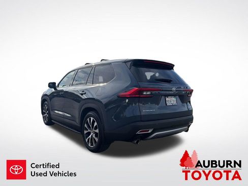 Used 2024 Toyota Grand Highlander AWD Hybrid image 8