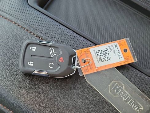 Used 2019 GMC Sierra 1500 AT4 w/ AT4 Premium Package image 37