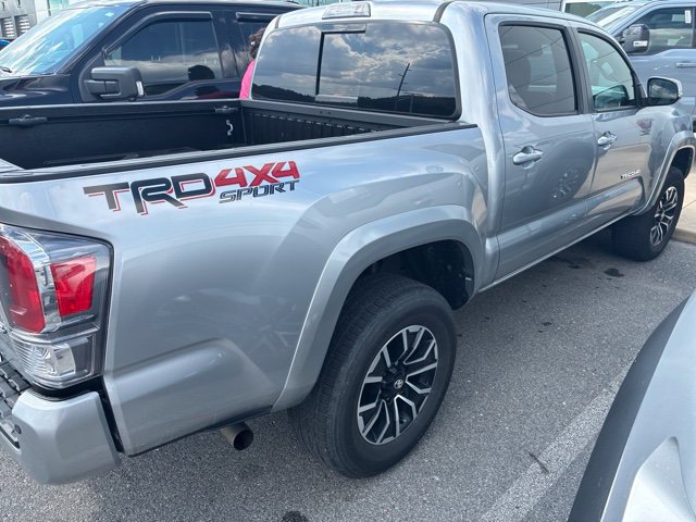 Used 2023 Toyota Tacoma TRD Sport w/ Advanced Technology Package AWD/4WD image 7