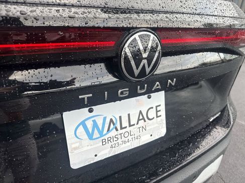 New 2026 Volkswagen Tiguan SE AWD/4WD image 6