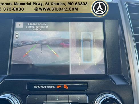 Used 2016 Ford F150 Platinum w/ Equipment Group 701A Luxury image 18