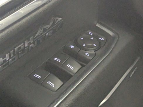 Used 2022 Chevrolet Silverado 1500 High Country image 16