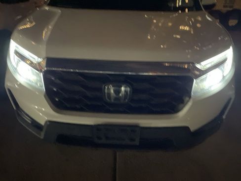 Used 2022 Honda Passport EX-L image 11