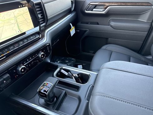 New 2026 GMC Sierra 1500 Elevation w/ Elevation Premium Package image 24