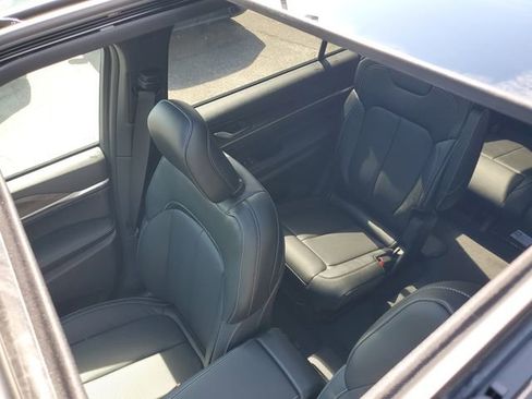New 2026 Jeep Grand Cherokee L Limited AWD/4WD image 35