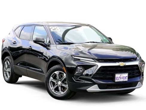 Used 2023 Chevrolet Blazer LT FWD image 1