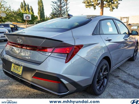 New 2026 Hyundai Elantra Sport FWD image 10