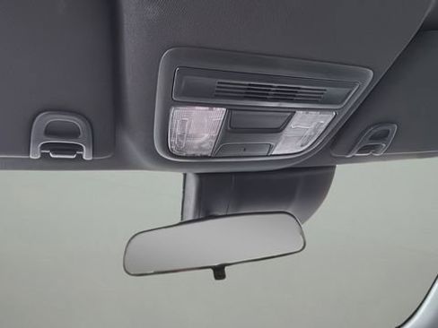 Used 2021 Honda Civic Sport image 25