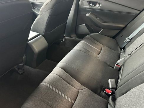 Used 2024 Honda Accord Sport image 11