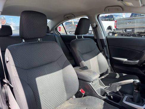 Used 2014 Honda Civic LX image 17
