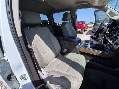 Used 2018 GMC Sierra 2500 SLT w/ Duramax Plus Package AWD/4WD image 17