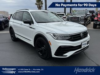 Certified 2024 Volkswagen Tiguan SE R-Line FWD video 1