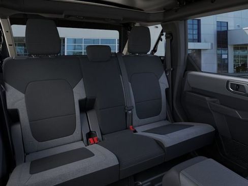 New 2026 Ford Bronco 4-Door AWD/4WD image 11