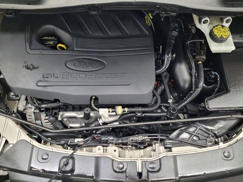 Used 2017 Ford Escape Titanium image 30