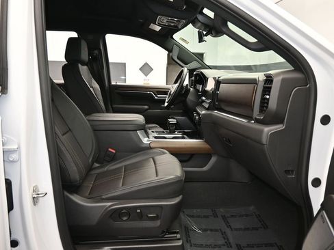 Used 2024 Chevrolet Silverado 1500 High Country w/ Technology Package image 66