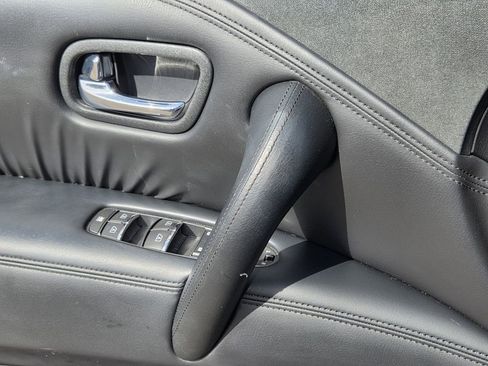 Used 2022 Nissan Armada SV w/ Cargo Package image 16