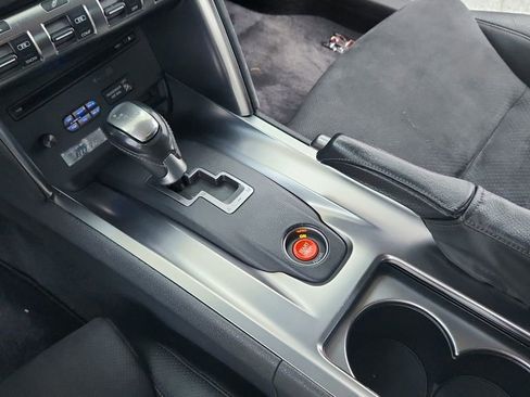 Used 2009 Nissan GT-R Premium image 21