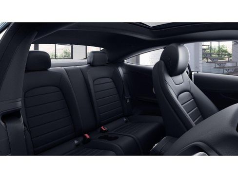 Used 2023 Mercedes-Benz C 300 Coupe image 5