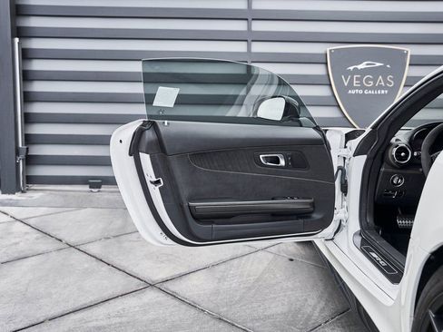 Used 2019 Mercedes-Benz AMG GT R image 44