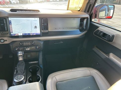 Used 2021 Ford Bronco Wildtrak image 12