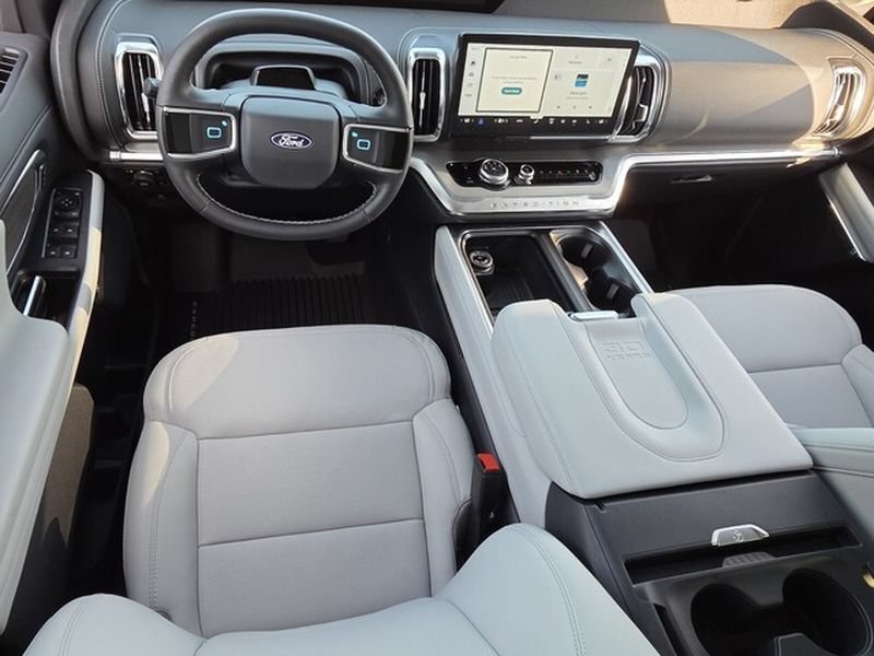 New 2027 Ford Expedition Max Platinum AWD/4WD image 10