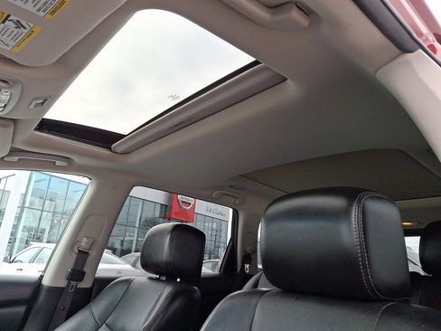 Used 2014 Nissan Pathfinder Platinum w/ Platinum Premium Package image 13