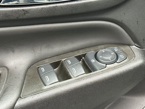 Used 2024 Chevrolet Equinox LT image 13