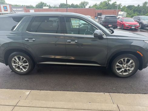 Used 2021 Hyundai Palisade SE w/ Cargo Package FWD image 3