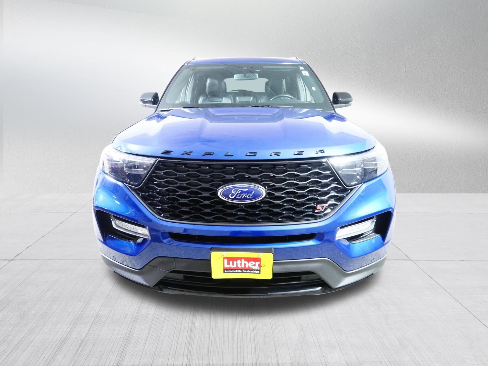 Used 2020 Ford Explorer ST w/ ST Street Pack AWD/4WD image 2