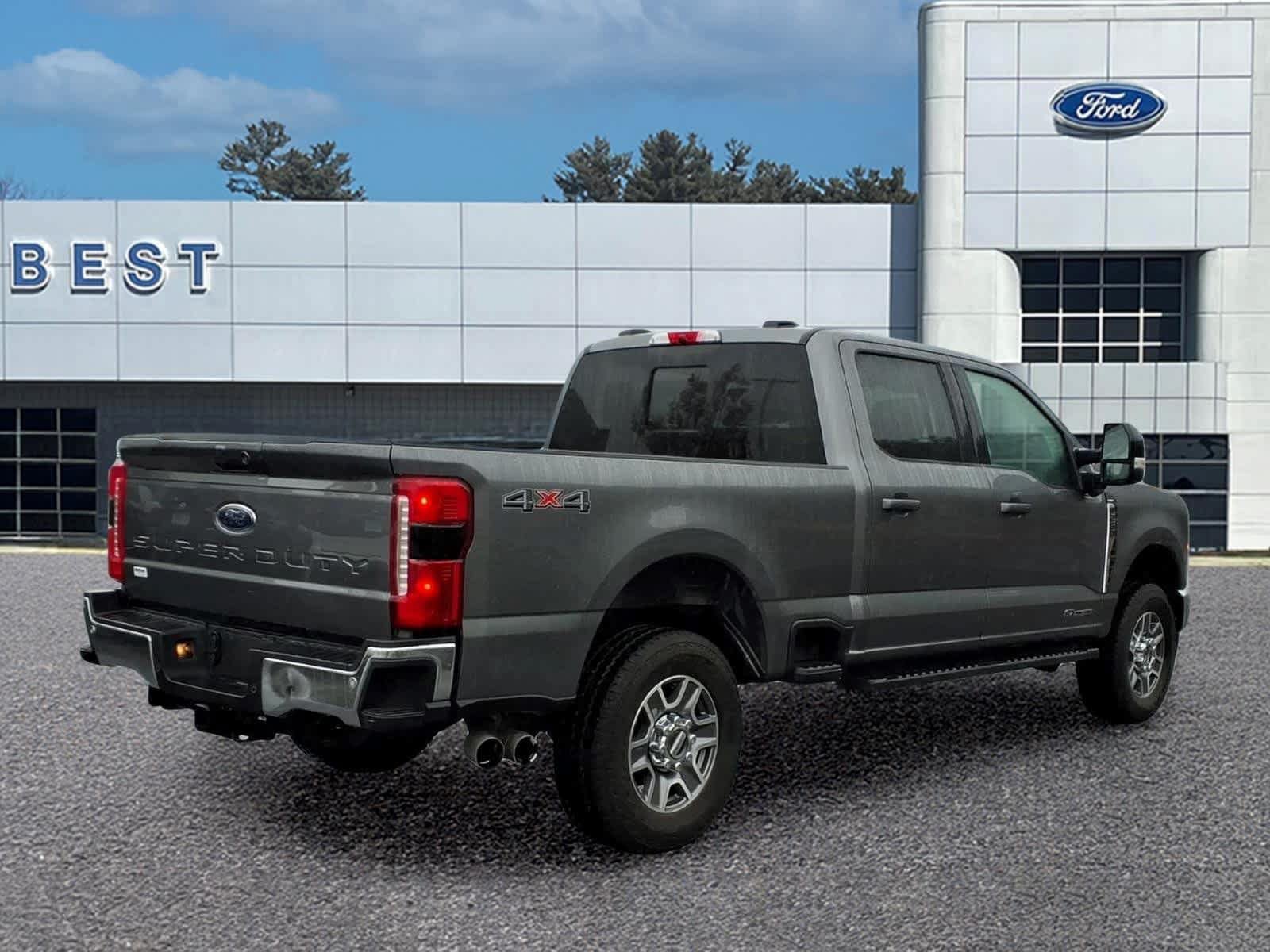 Used 2024 Ford F250 Lariat AWD/4WD image 7