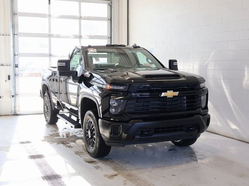 New 2026 Chevrolet Silverado 2500 W/T image 2