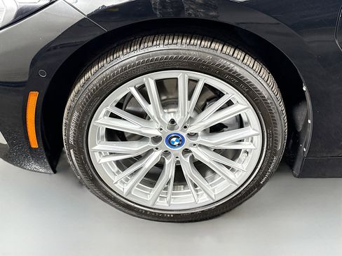 Used 2023 BMW 330e w/ Premium Package image 38