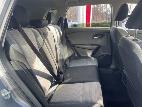 Certified 2023 Nissan Rogue SV image 22