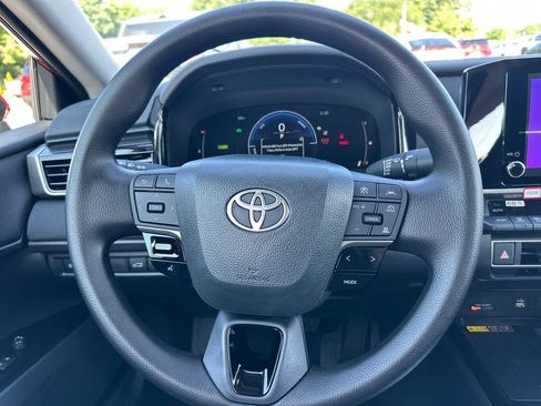 Used 2026 Toyota Camry LE FWD image 20